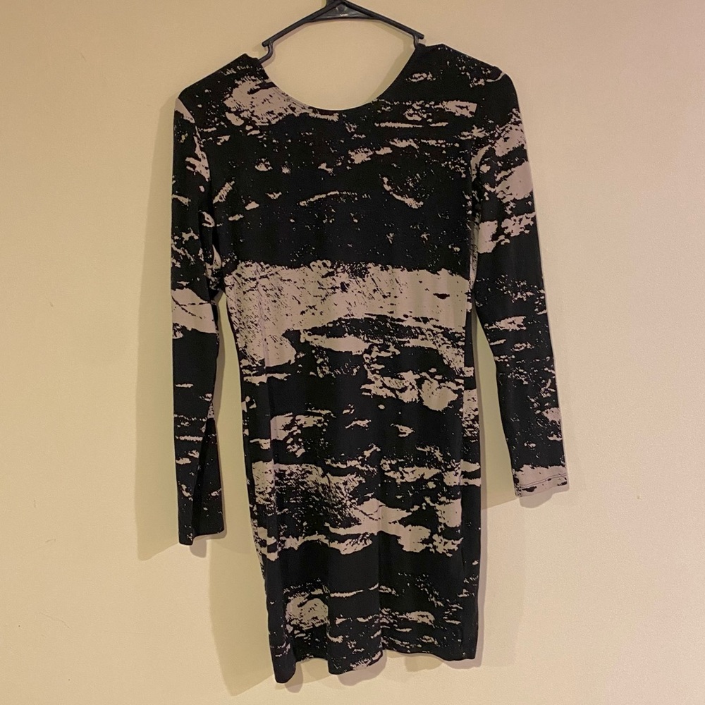 H&M Divided mini plunge back long sleeve dress
